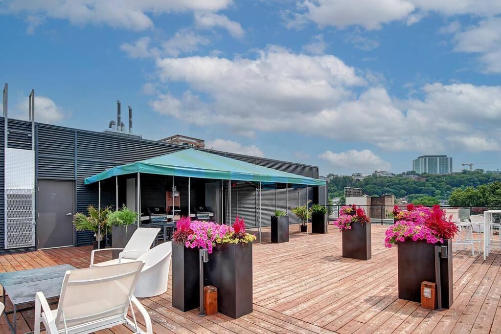 Apartamento Penthouse With Free Indoor Parking Downtown Ciudad de Quebec Exterior foto