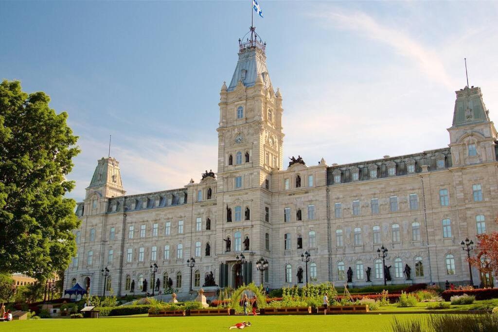 Apartamento Penthouse With Free Indoor Parking Downtown Ciudad de Quebec Exterior foto